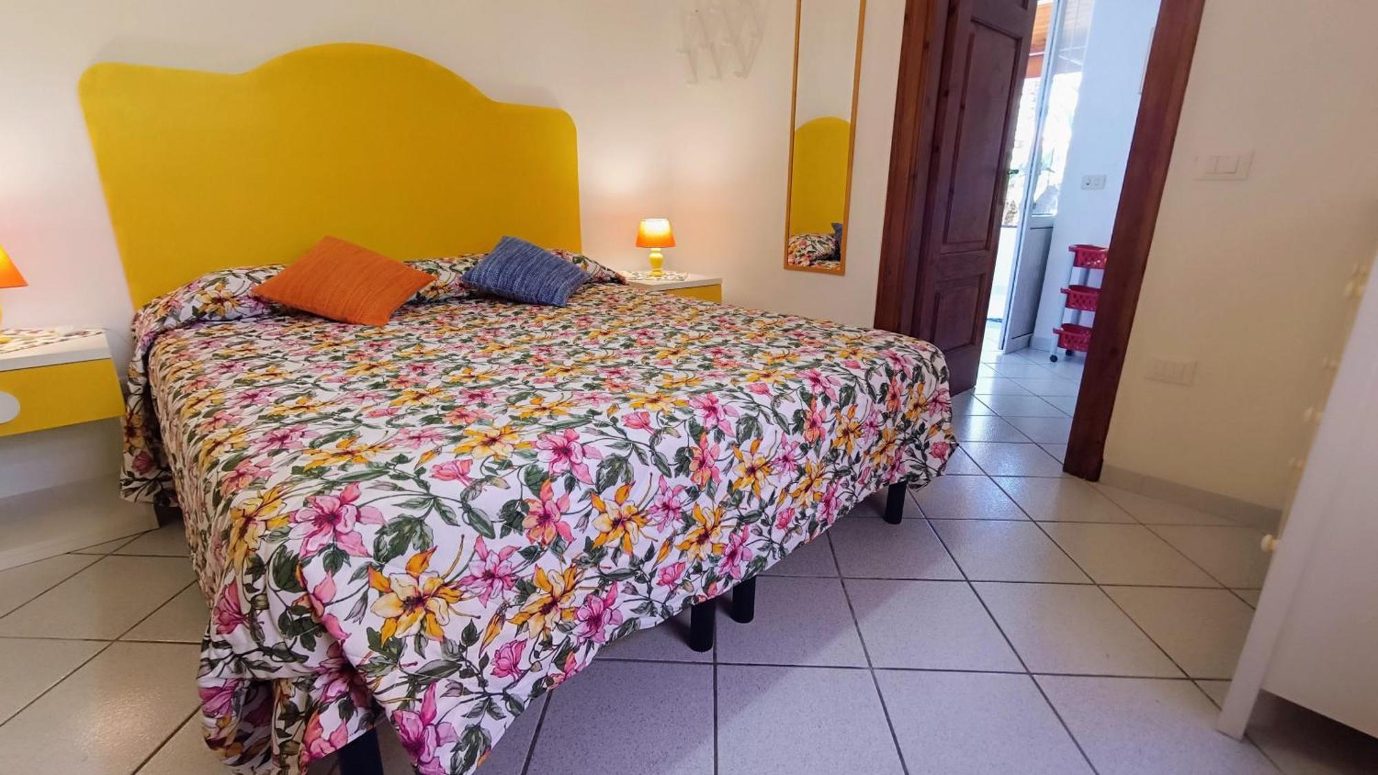 Appartamenti Tina In Villa Restituta Forio di Ischia Exterior foto
