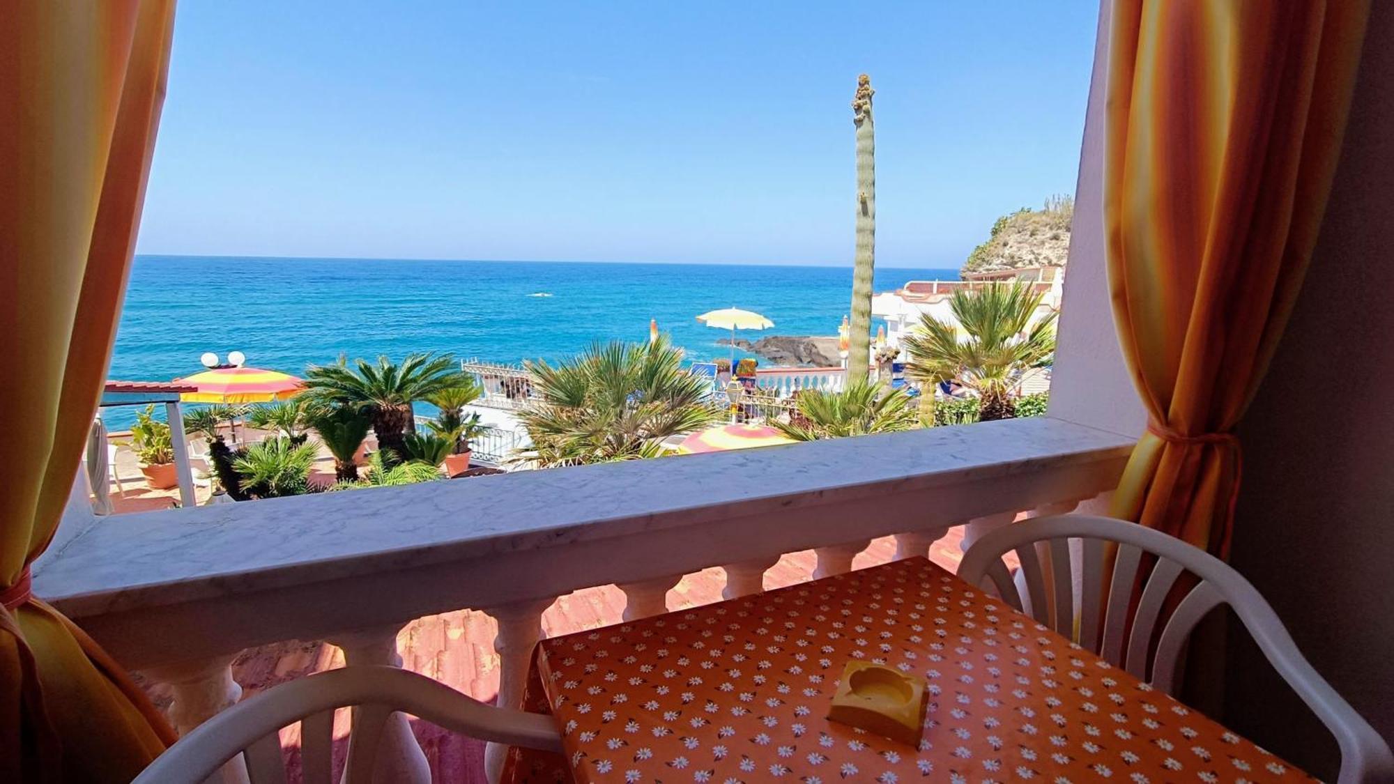 Appartamenti Tina In Villa Restituta Forio di Ischia Exterior foto